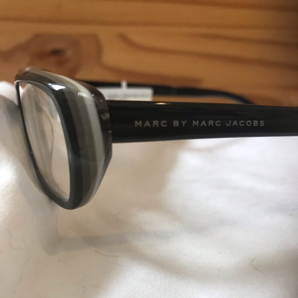 NWT Marc by Marc Jacobs eyeglass frames - Picture 5 of 5